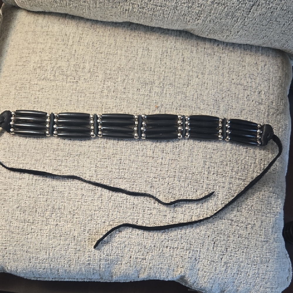 Plains Indian Style Black Horn Bead Hairpipe Choker 14" Black Leather Ties